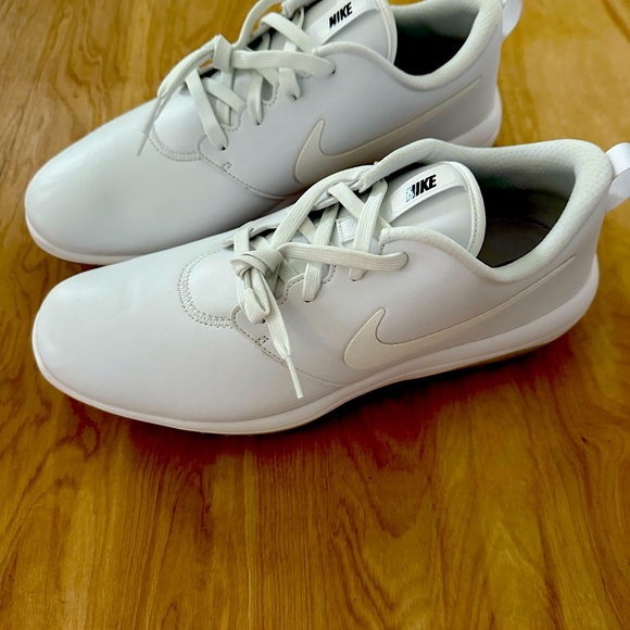 Nike Other - Nike Golf Roshe Tour Golf Shoes Men’s 11.5 Wide Summit White. NWOT